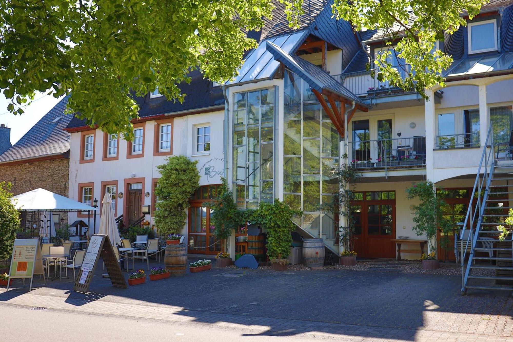 Ferienweingut & Gutsrestaurant Becker Διαμέρισμα Burgen  Εξωτερικό φωτογραφία
