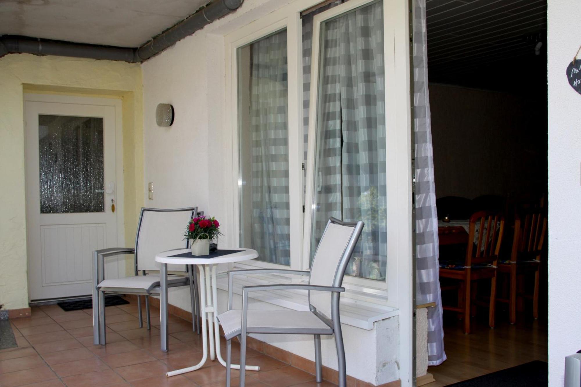 Ferienweingut & Gutsrestaurant Becker Διαμέρισμα Burgen  Εξωτερικό φωτογραφία