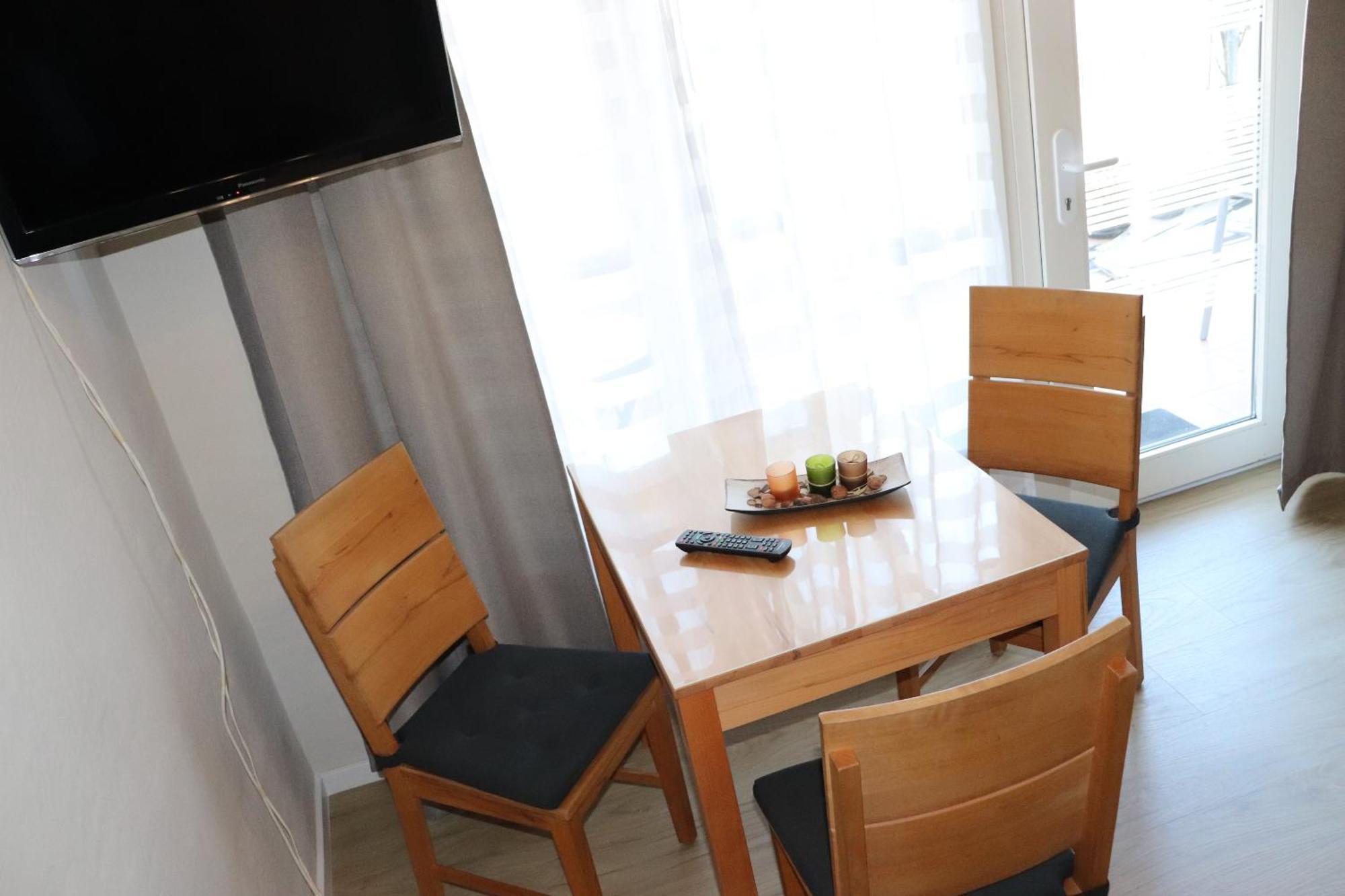 Ferienweingut & Gutsrestaurant Becker Διαμέρισμα Burgen  Εξωτερικό φωτογραφία